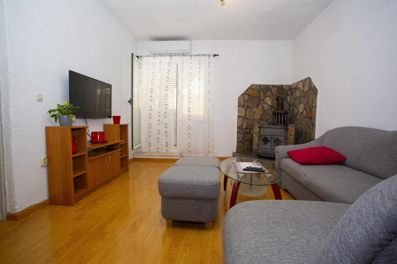 Apartments With A Parking Space Podgora, Makarska - 12816 Екстериор снимка