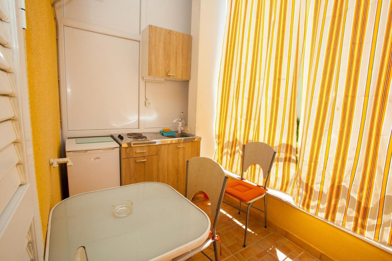 Apartments With A Parking Space Podgora, Makarska - 12816 Екстериор снимка