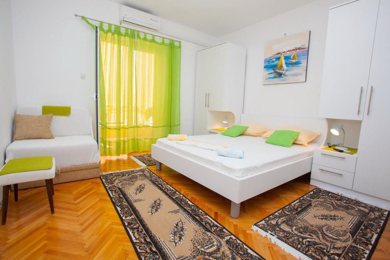 Apartments With A Parking Space Podgora, Makarska - 12816 Екстериор снимка