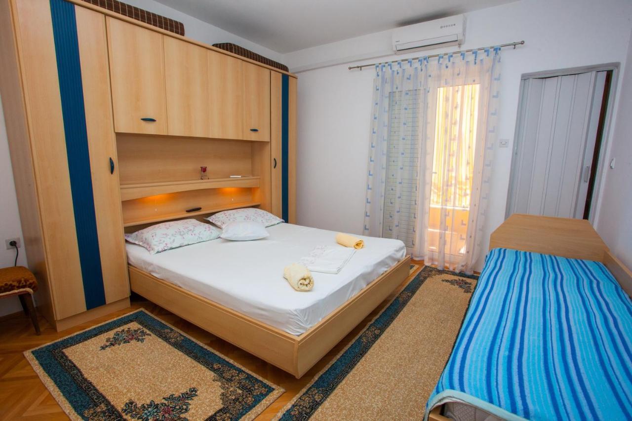 Apartments With A Parking Space Podgora, Makarska - 12816 Екстериор снимка